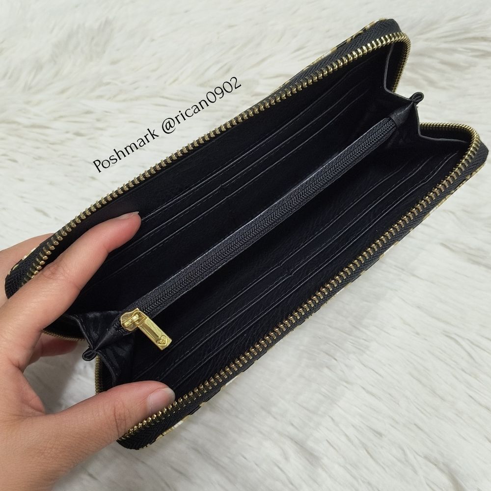 Loungefly Star Wars BB-8 Clouds Wallet - Picture 6 of 6